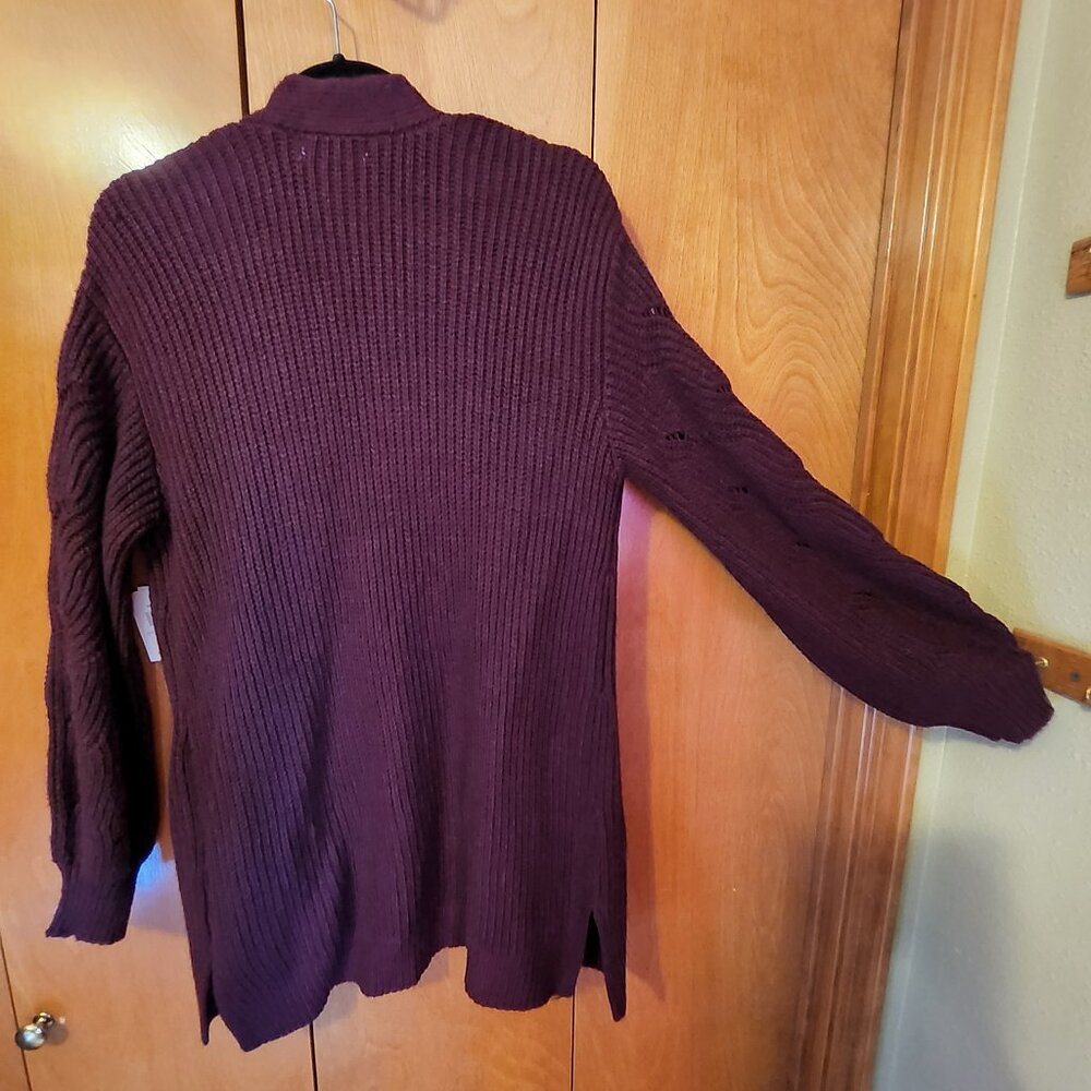 Retrology Sweater